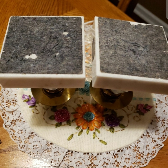 Vintage Set of 2 BRASS MARBLE Candlesticks Holder - Picture 9 of 9